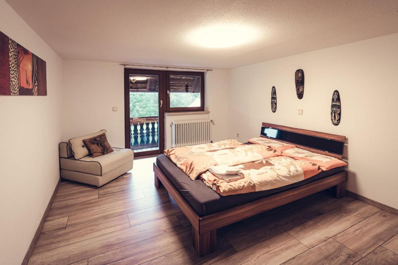 Apartmán Zum Wilden Michel Linach Exteriér fotografie